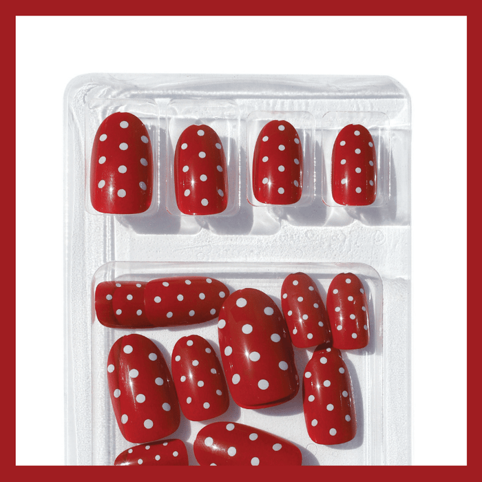 Luscious Cosmetics Ladybug Summer short press-on design shown in product tray.